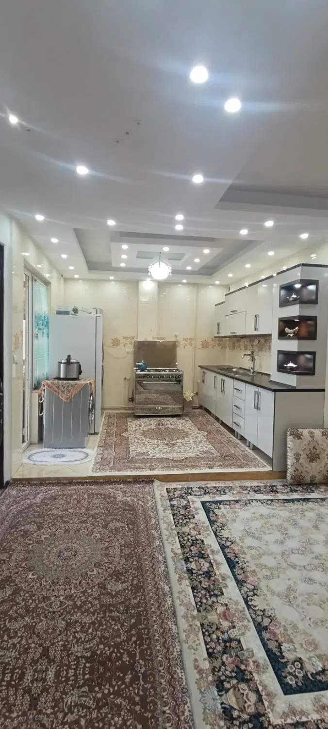 خانه سه طبقه شهرک اندیشه