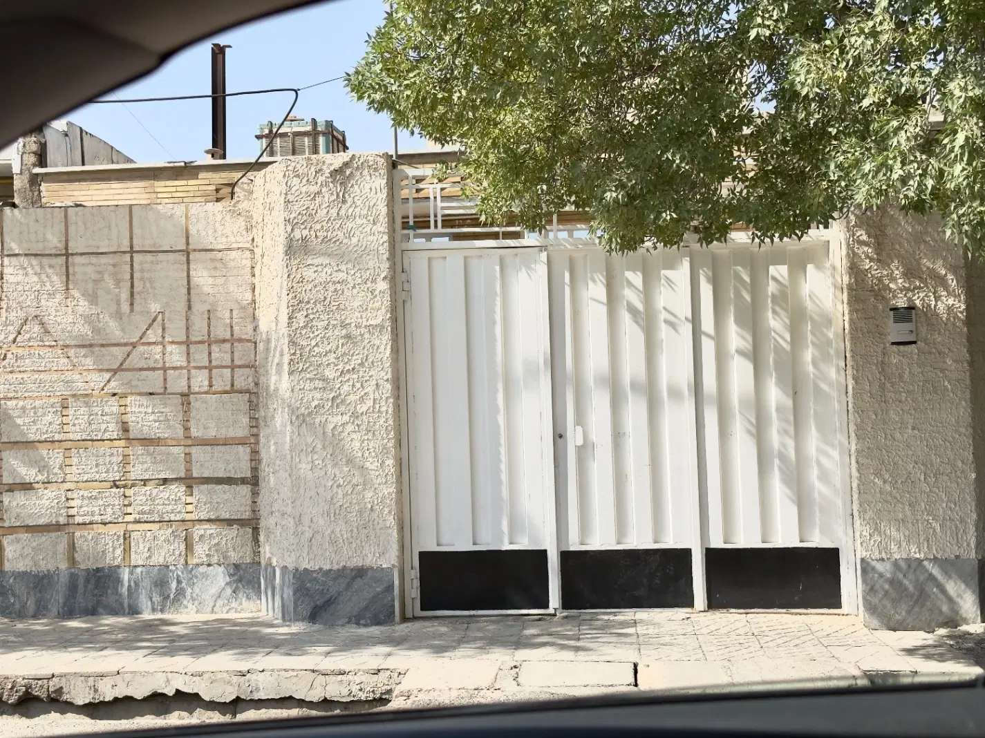 ساختمان ویلایی فروشی