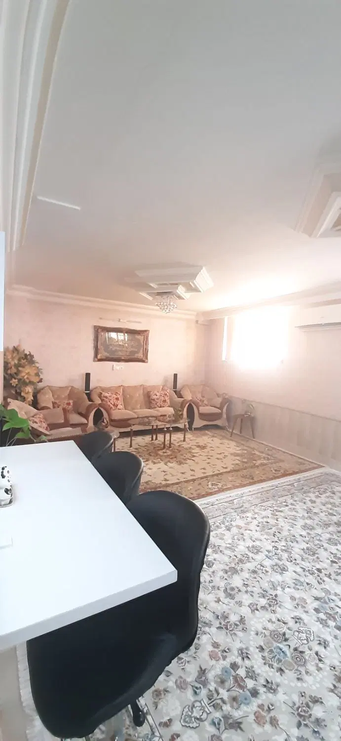 آپارتمان ۸۳ متری عبدالمطلب لاله فول امکانات
