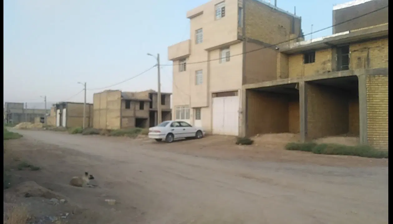 105متر زمین دونبش تجاری مسکونی خاتونک میانرود