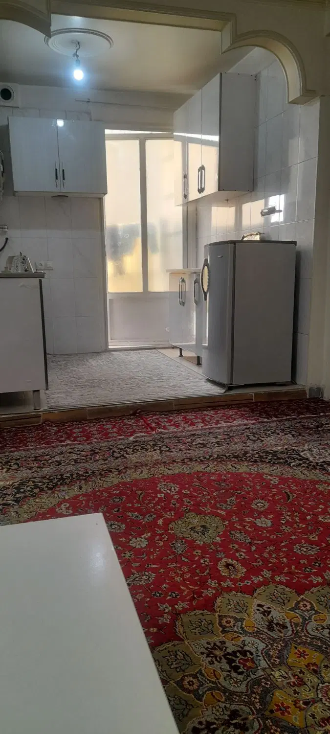نیازمند هم خونه خانم میخوام