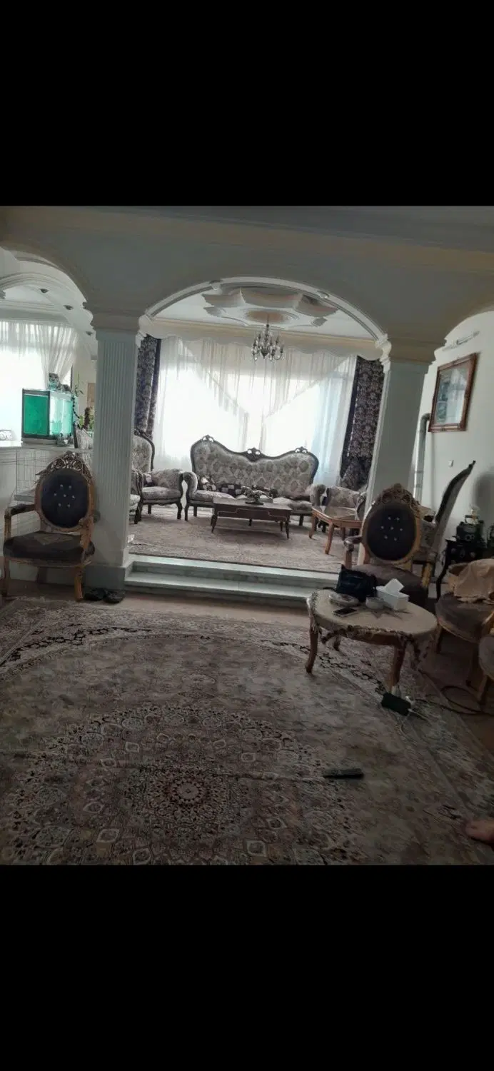 طبقه ۱۲۰متری ۲ خوابه نزدیک پارک حجاب