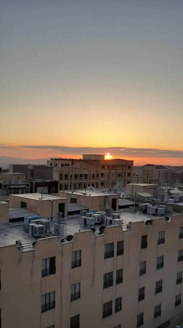 آپارتمان 77متر2خواب شبنم تک برگ
