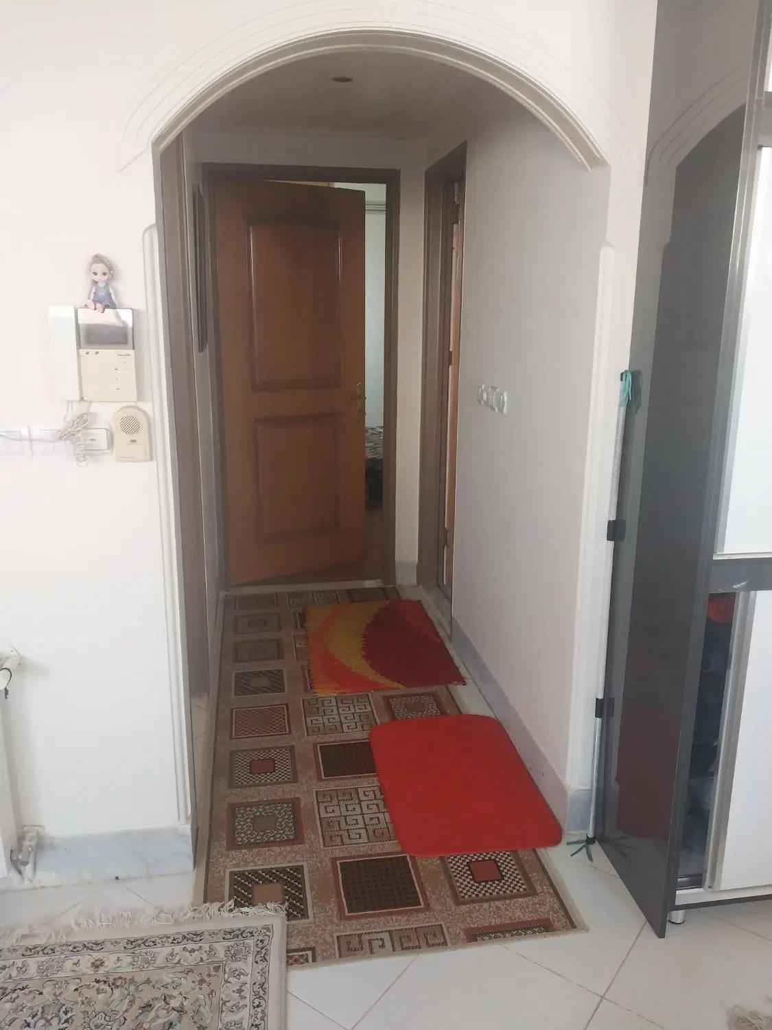 فروش آپارتمان ۹۴ متری خیابان زاهد