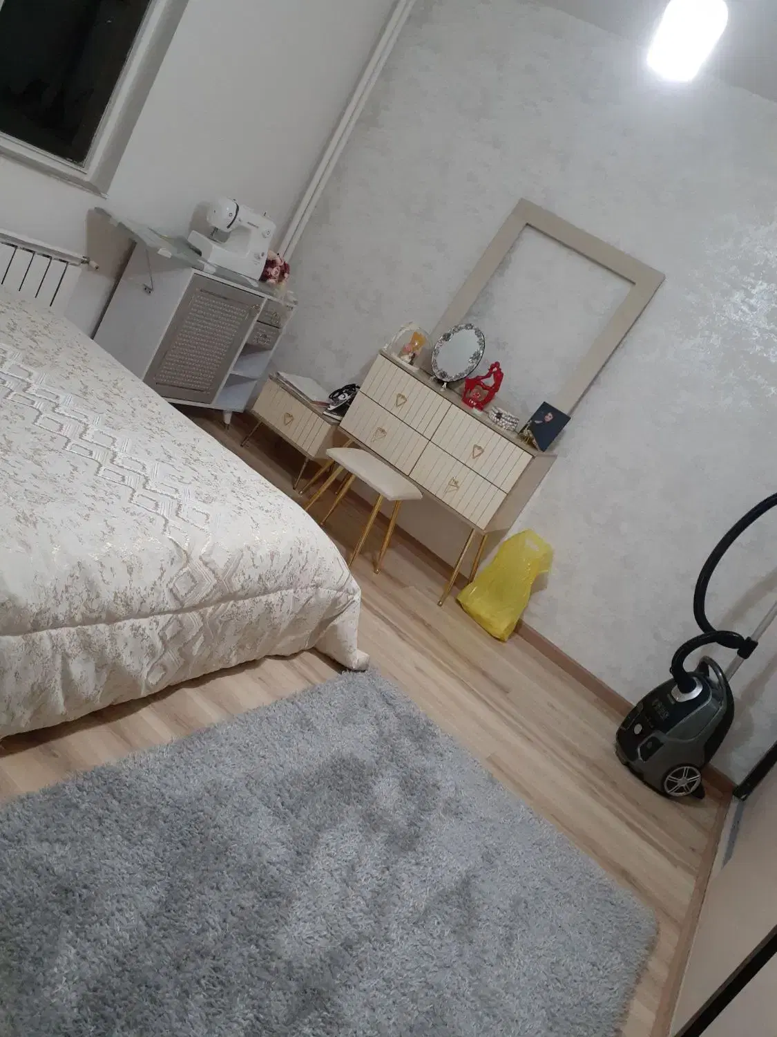 اندیشه لوکس