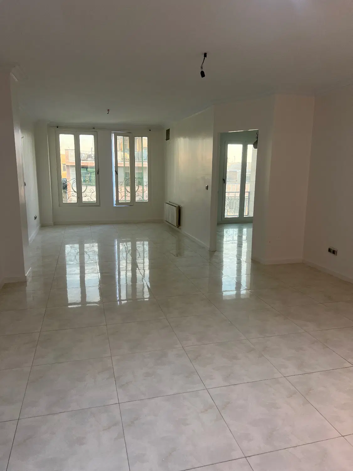 اپارتمان ۷۵ متر ۱ خواب مستر ( با امکانات کامل )