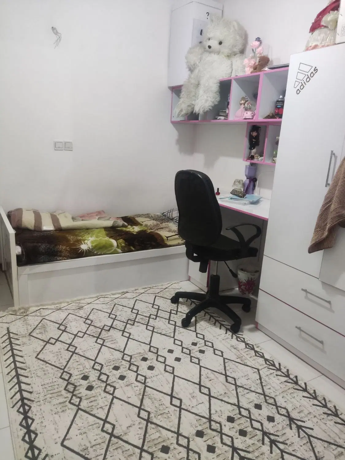 فروش آپارتمان ۷۰متری شهرک مدنی