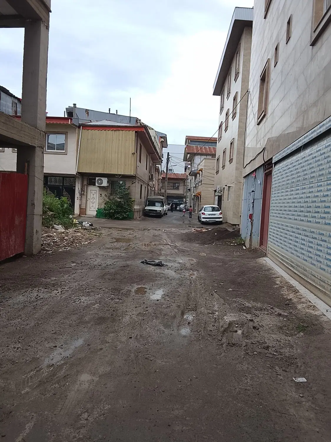 آپارتمان ۸۵ متر ۲ خواب بلوار شهید بهشتی