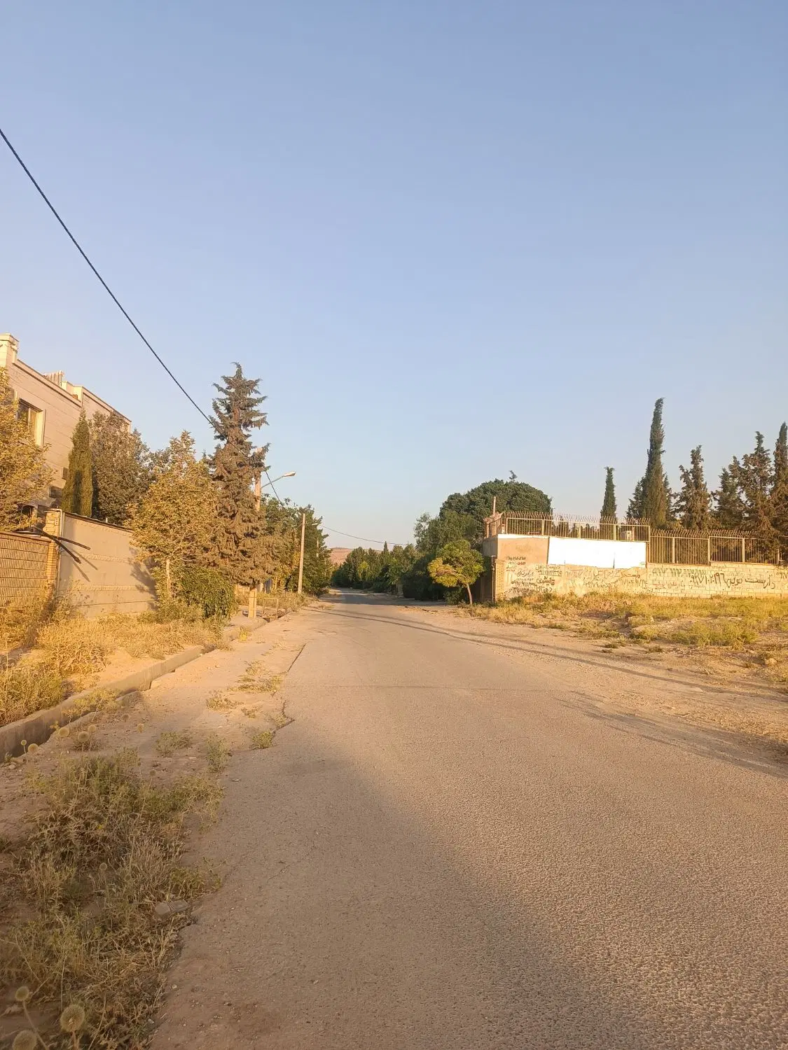زمین باغشهری دادگستری