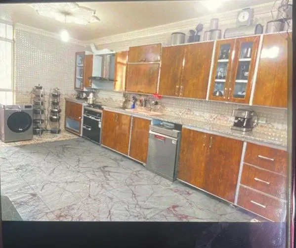خانه‌ اجاره‌ای طبقه یک  کوی آزادگان خ شهیدبهادر