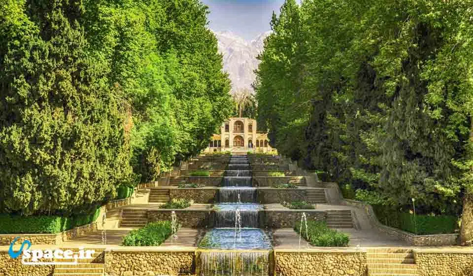 زمین روبه روی باغ شازده ماهان کرمان بهترین موقعیت