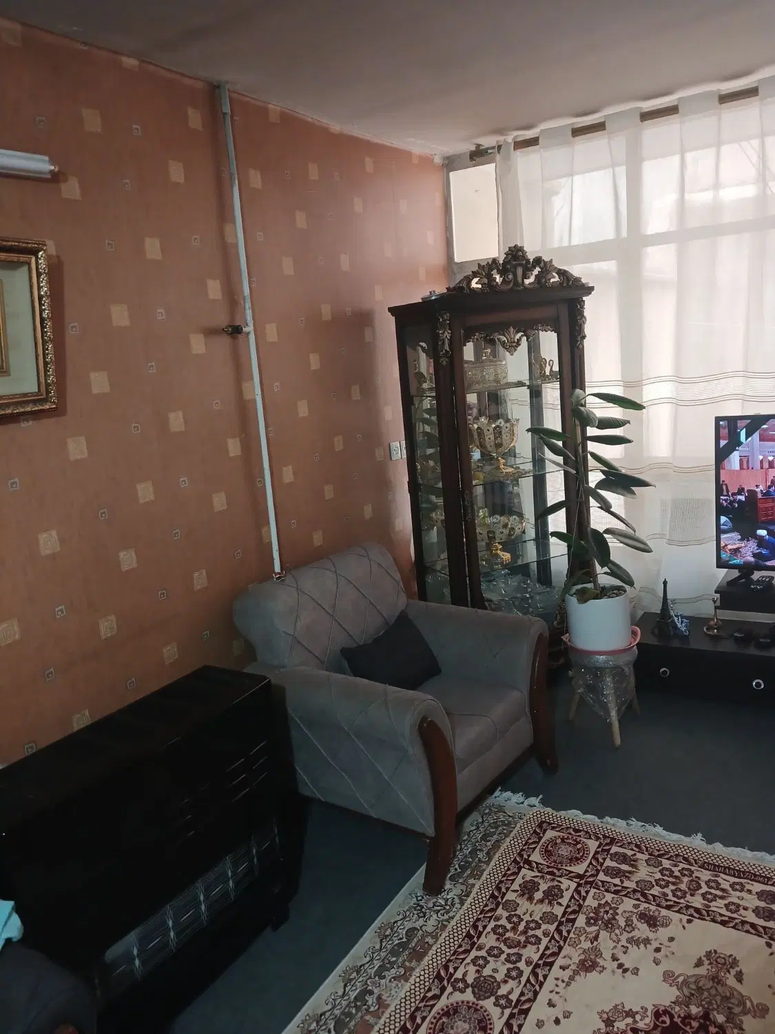 زیرزمین 88 متری سعدی