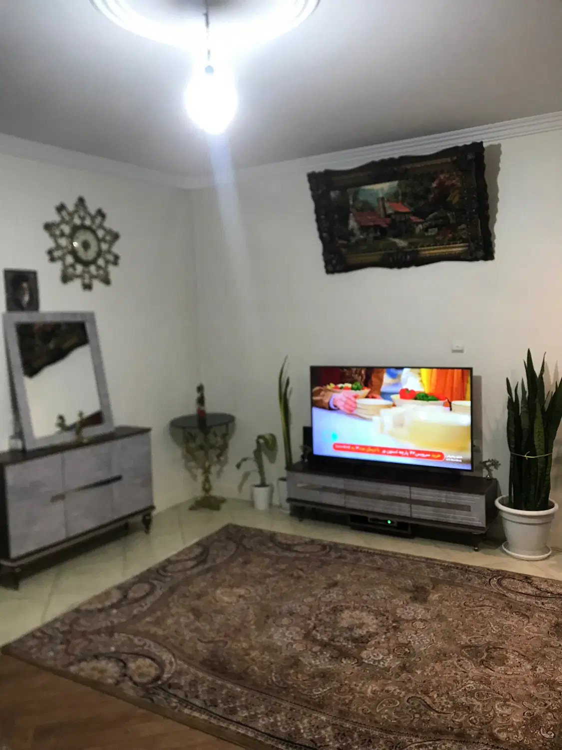 ۸۰ متر ۲ خواب با پارکینگ و آسانسور