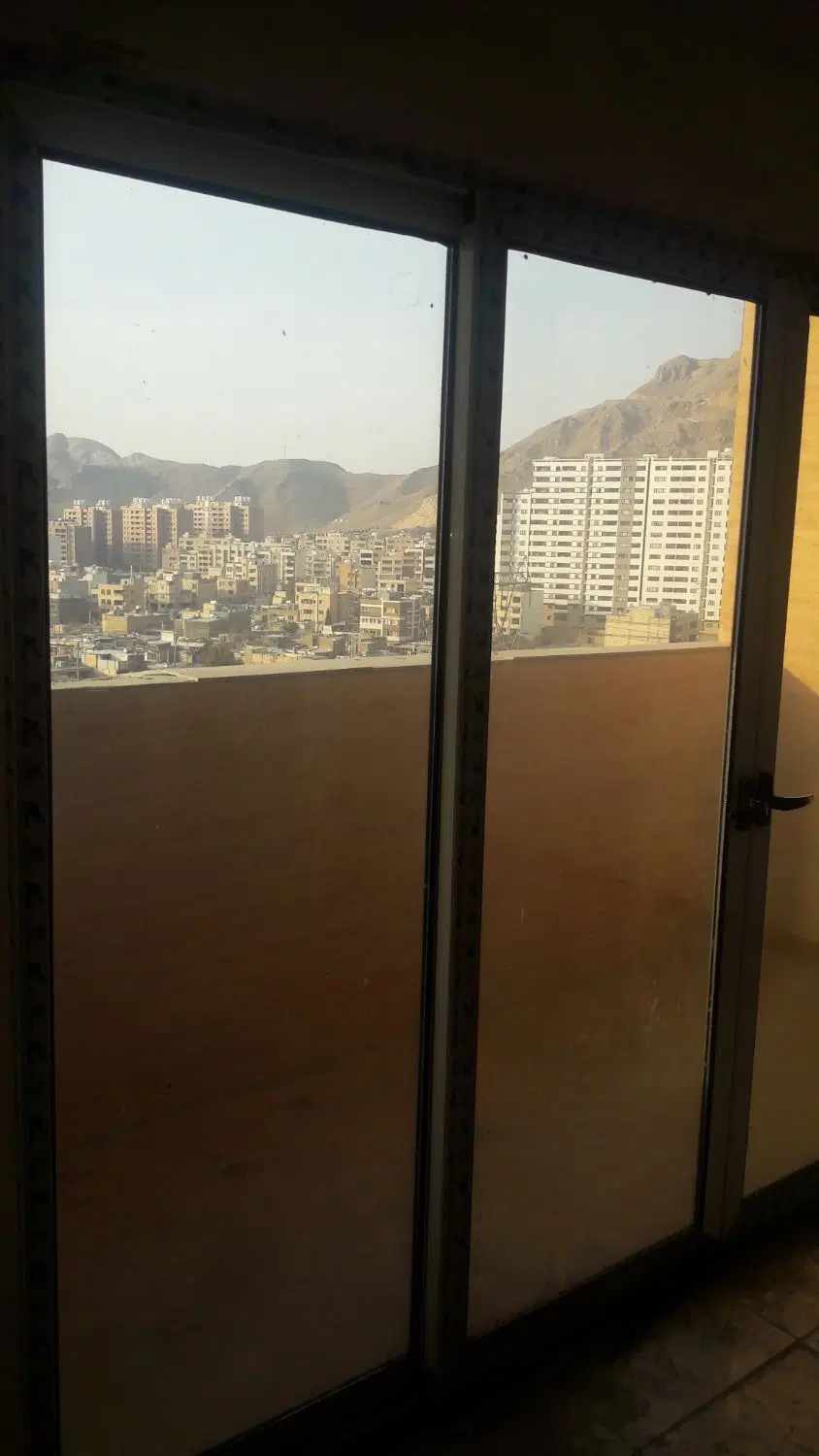 فروش آپارتمان دوخواب با شرایط در اصفهان