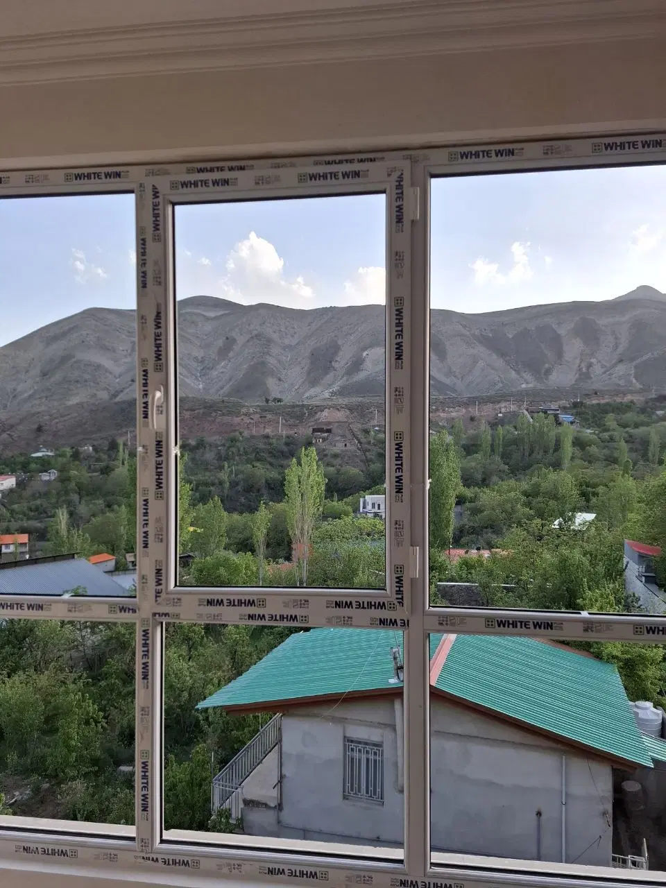 رهن دو واحد ۱۰۰متری تک واحدی روستای امامه