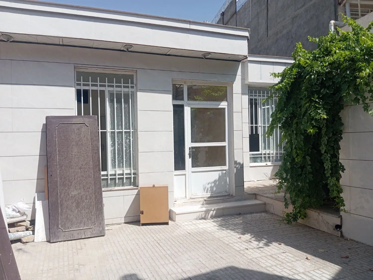منزل ویلایی شیک درباهنر