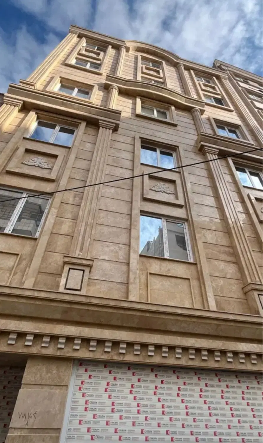 آپارتمان پشت شوراسنتر