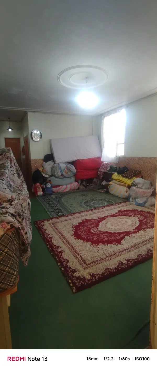 تک خواب حیاط دار شهرک، تخلیه اول مرداد