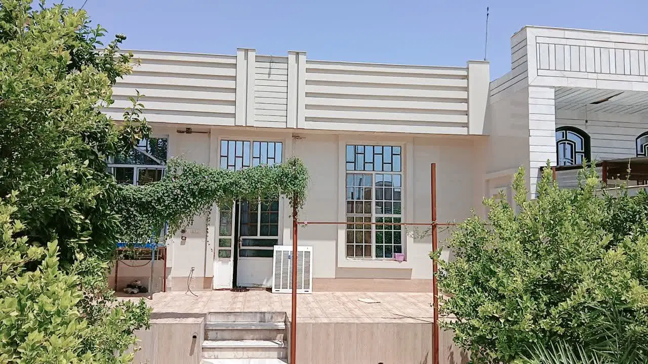 خانه ۲۲۰ متری