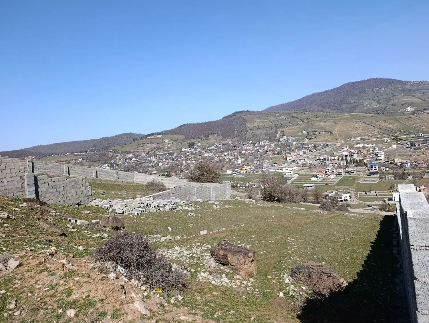 دو قطعه زمین در کلاردشت جاده مازیچال ( شهرک زیتون)