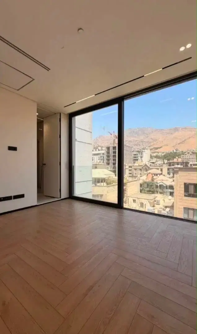 ۳۳۰متر غرق‌نور پلن‌تفکیکی شیک و باشکوه