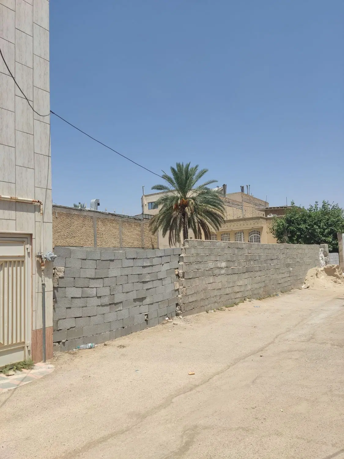 فروش زمین در اندیشه