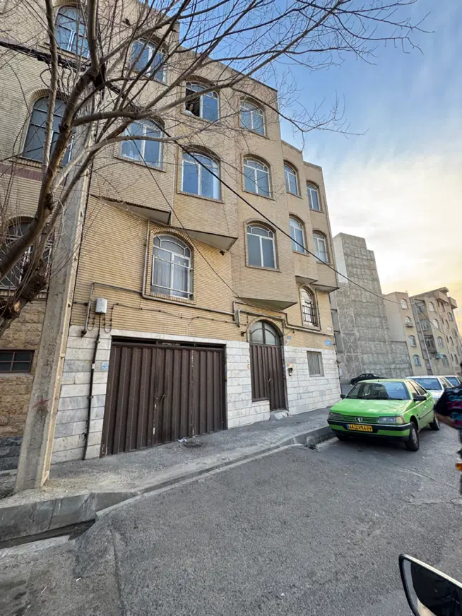 ۵۸ متر اتابک شهرک فرهنگیان زیر قیمت فوری