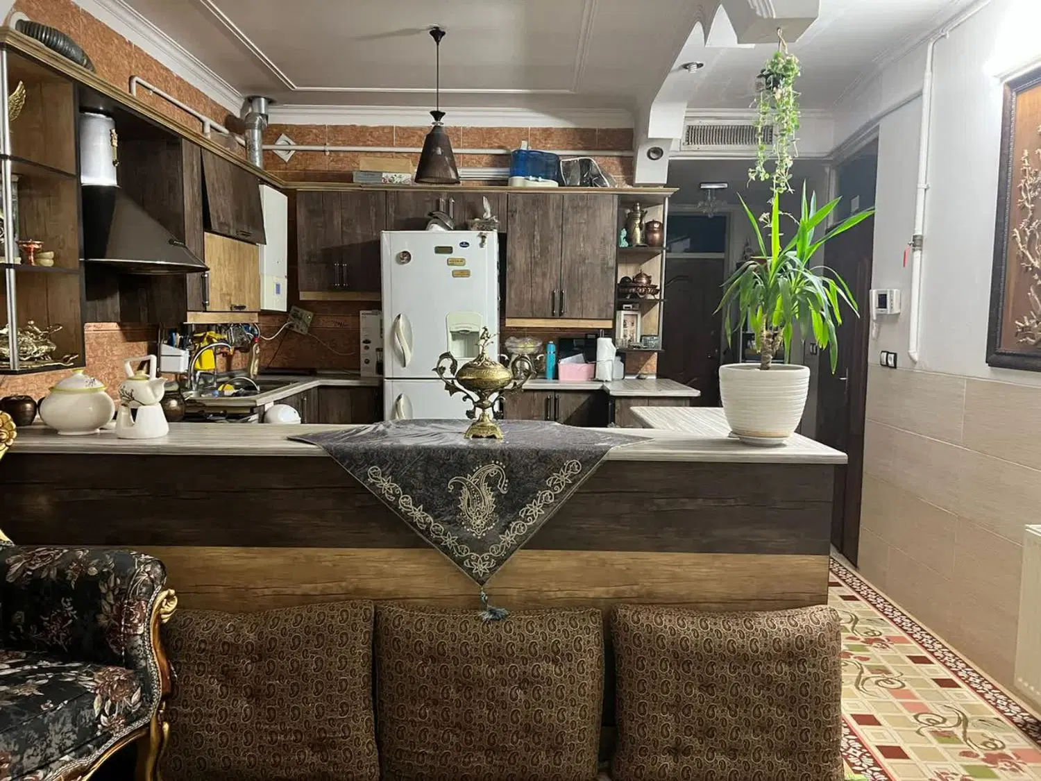 خانه تجاری مسکونی