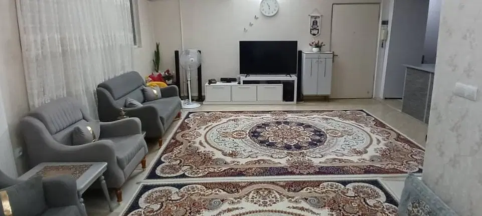 ۷۰متری خیابان شایسته پونه غربی نزدیک مترو