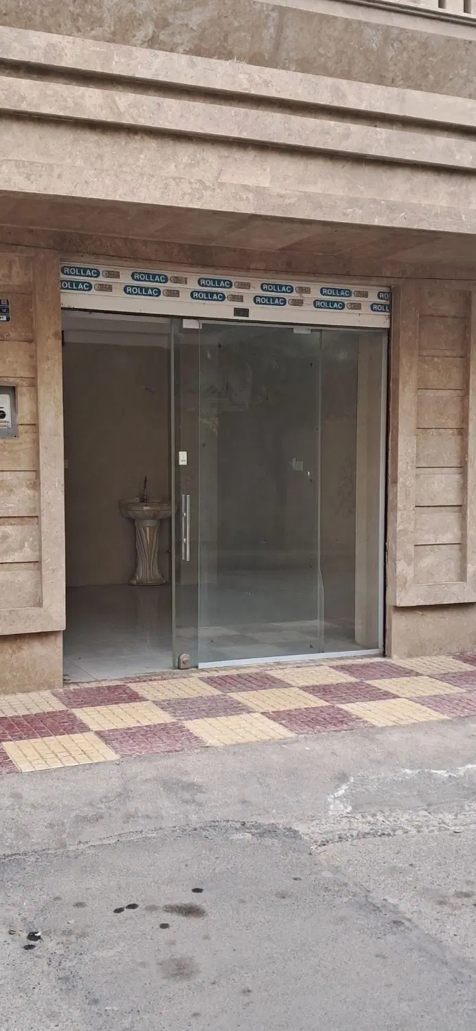 اجاره مغازه حدودا ۱۴ متری