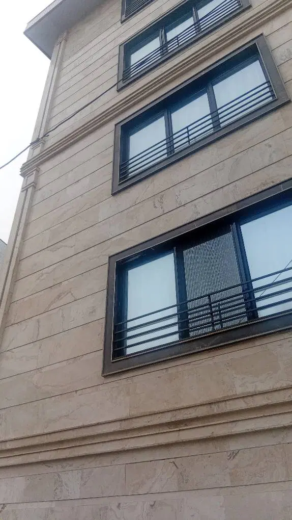 فروش آپارتمان سندار 140متری سه خوابه