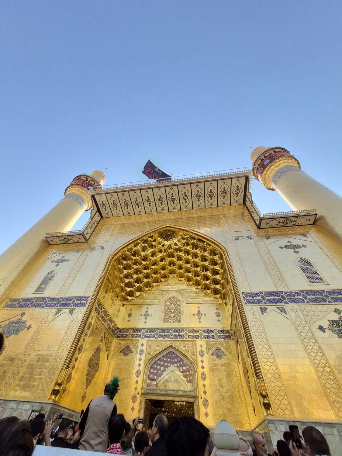اجاره مغازه در بهترین لوکیشن خیابان طالقانی