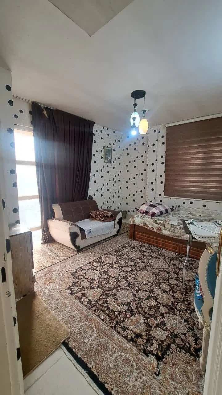 آپارتمان _۱۵۷ متر _۳ خواب _دو نبش_ بر گلستان