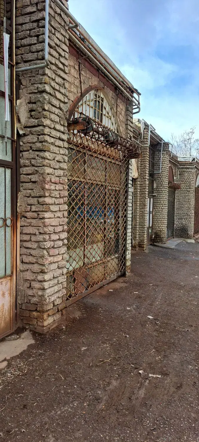 یک باب مغازه،قابل معاوضه هم میباشد