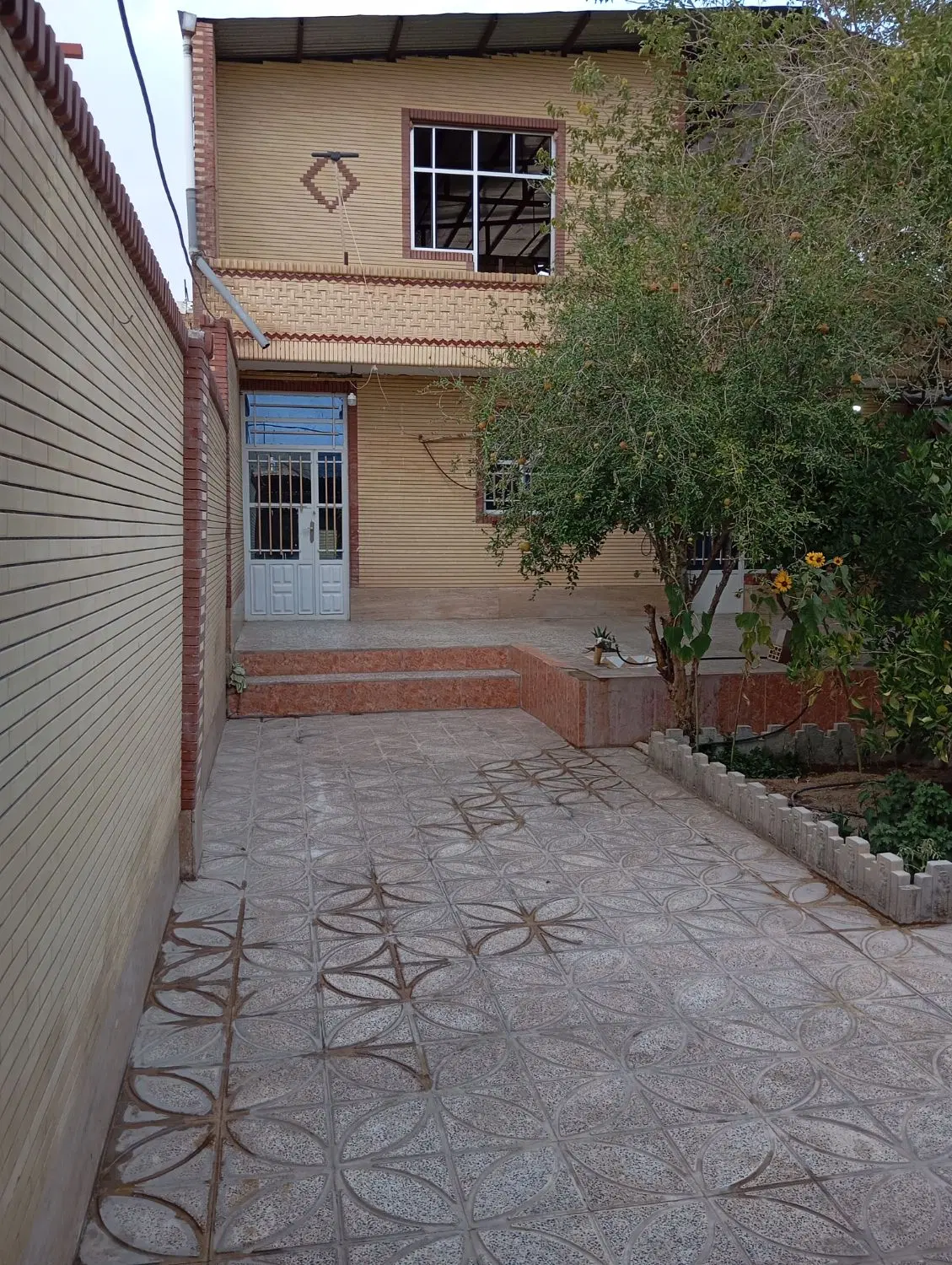 یک باب منزل مسکونی ارزوییه