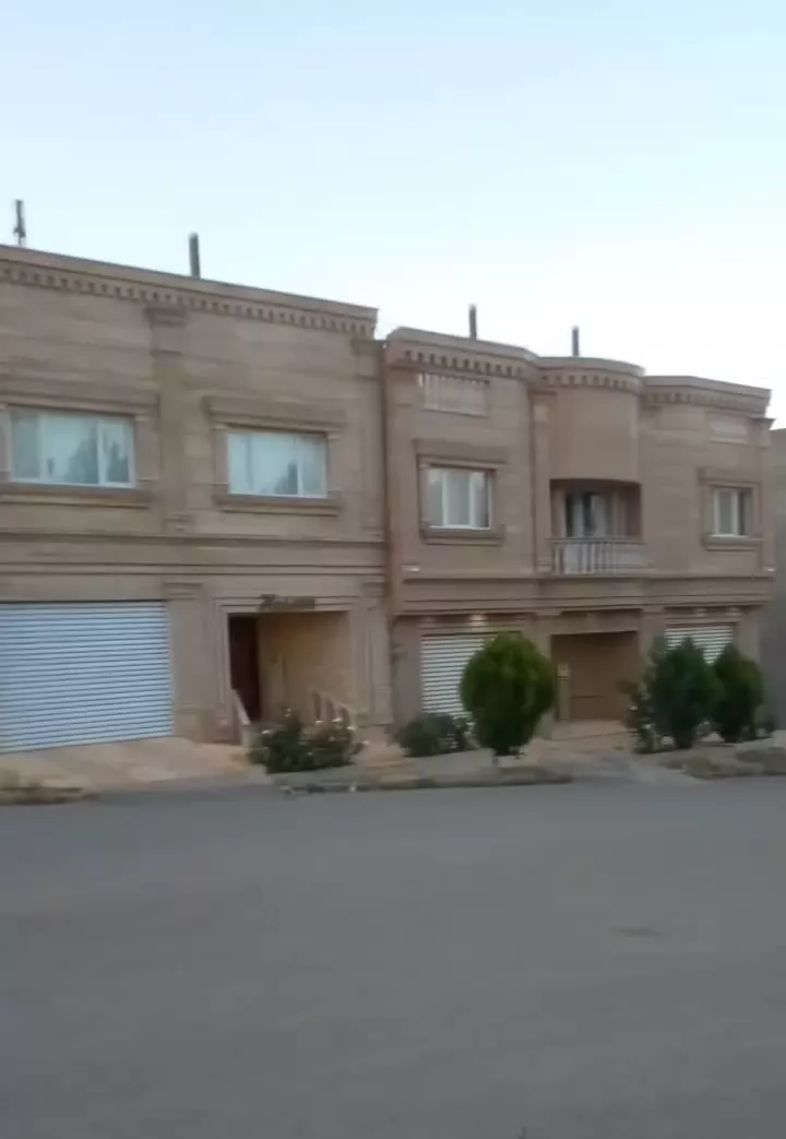 زمین ابشار  ۲۵