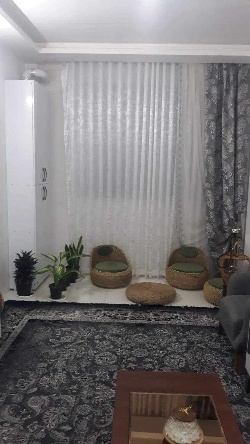 منزل 70 متری طبقه اول فول امکانات