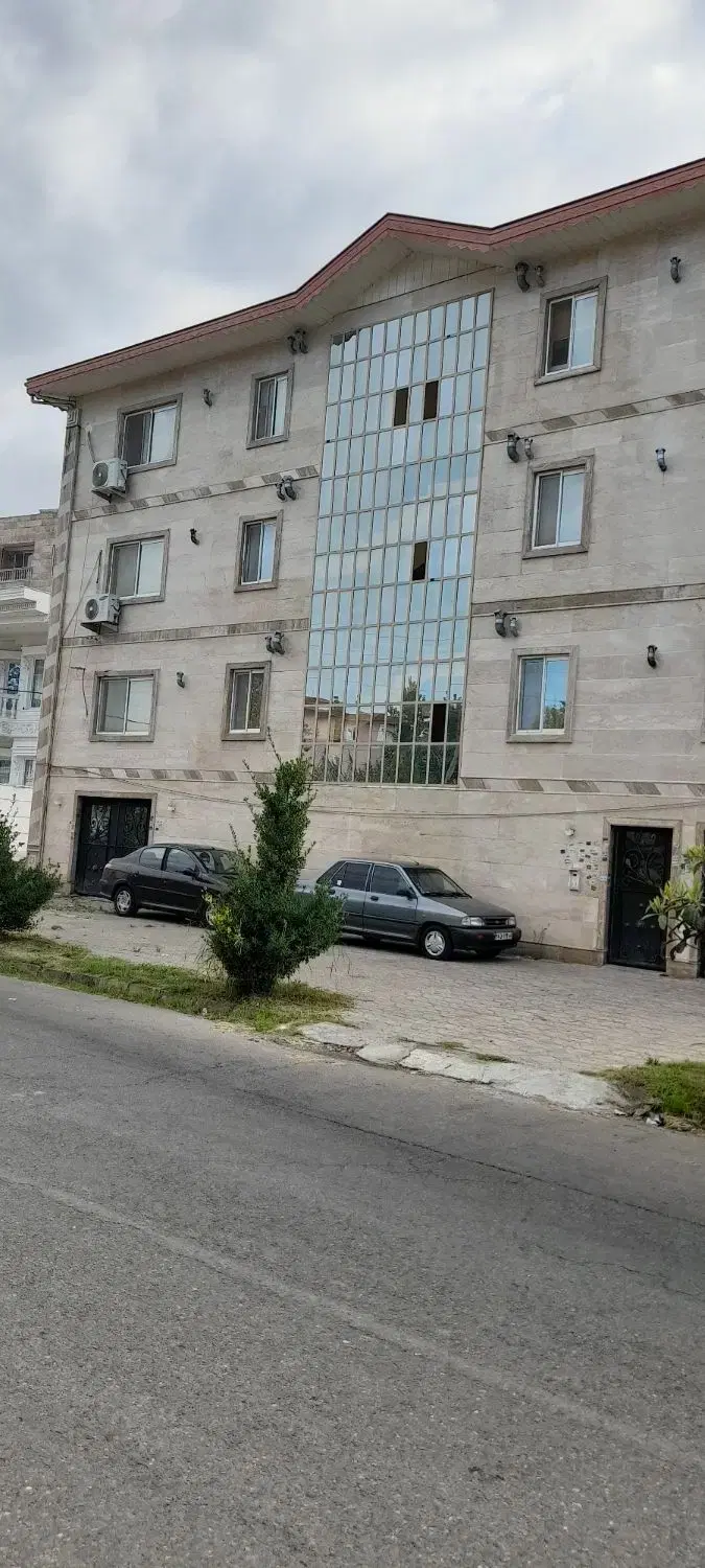 فروش یک واحد آپارتمان