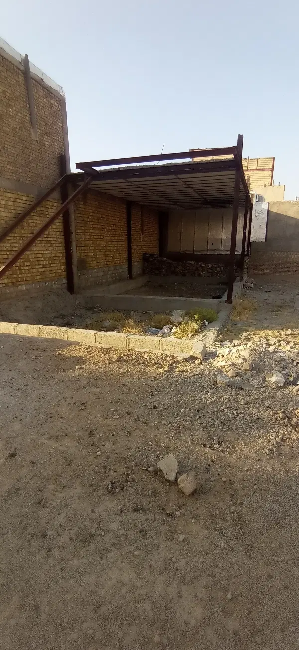 فروش خانه نیمه کاره 96 متری