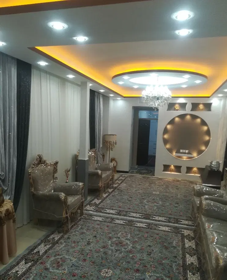 یک باب ساختمان در2طبقه هرطبقه مستقل135متری در مسکن