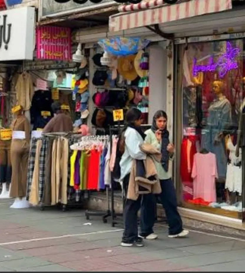 ۱۲متر مغازه  فقط پوشاک