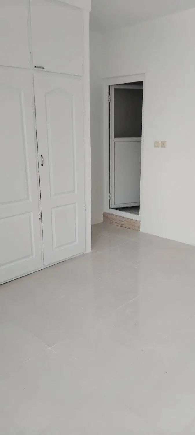 آپارتمان تک واحدی ۹۰ متری دو خواب