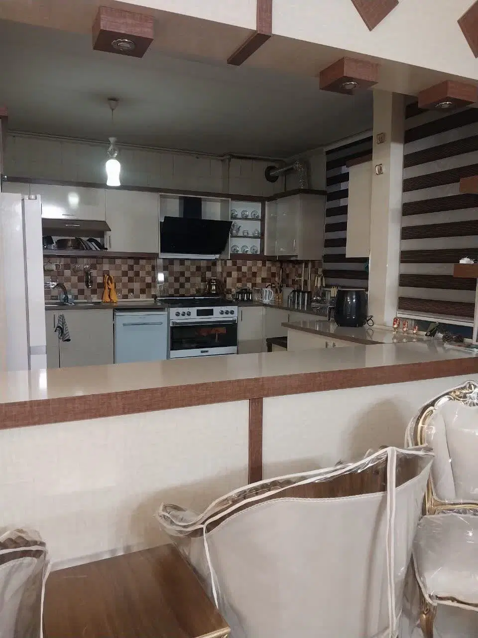 خونه ۱۲۳متربه فروش میرسد