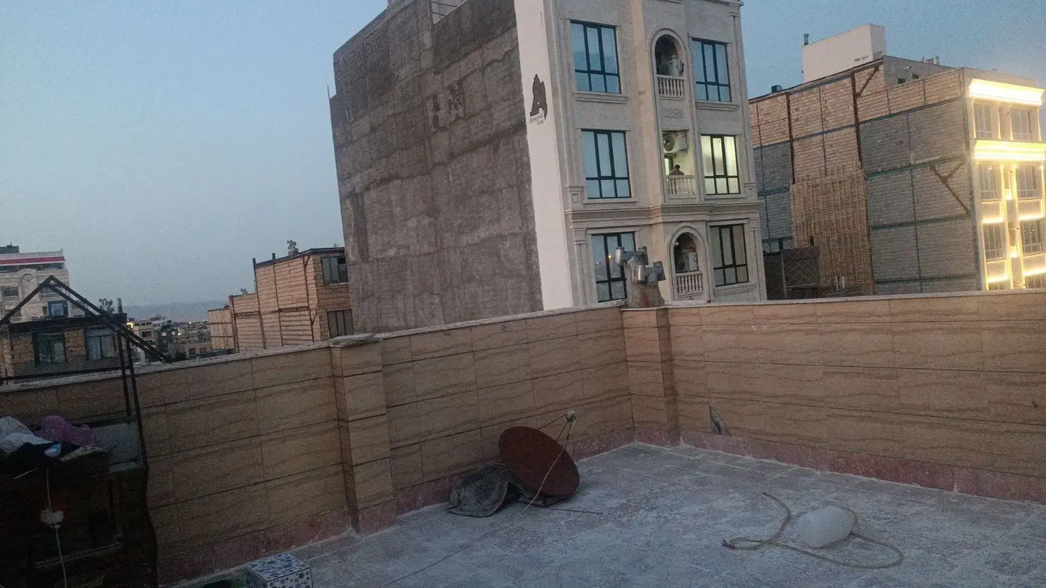 فروش آپارتمان در قائم 36