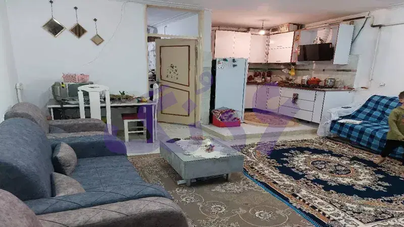 خانه دوطبقه. این عکس تزئینی