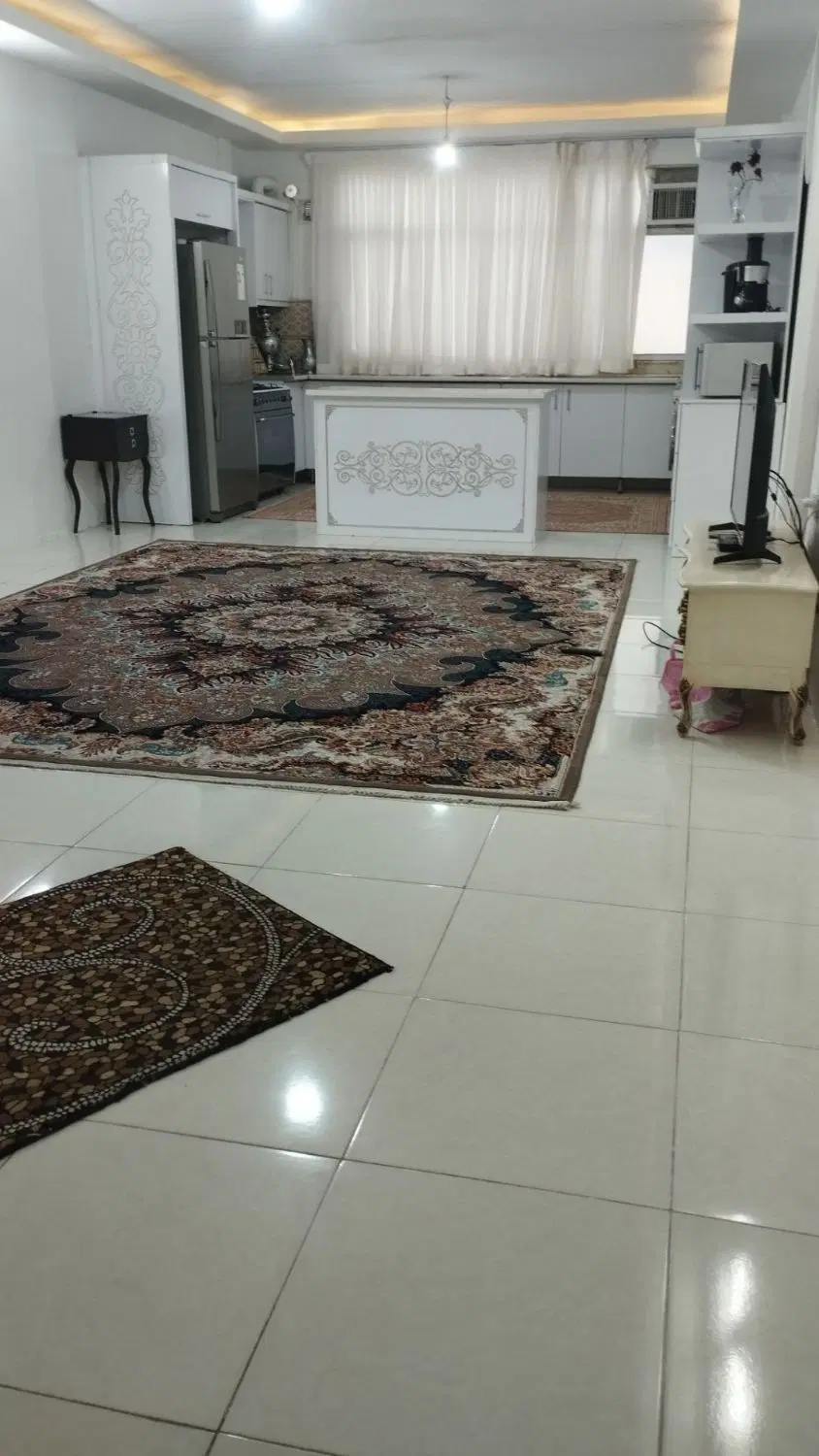 ۱۰۰متری ۲خواب شیک ونوساز