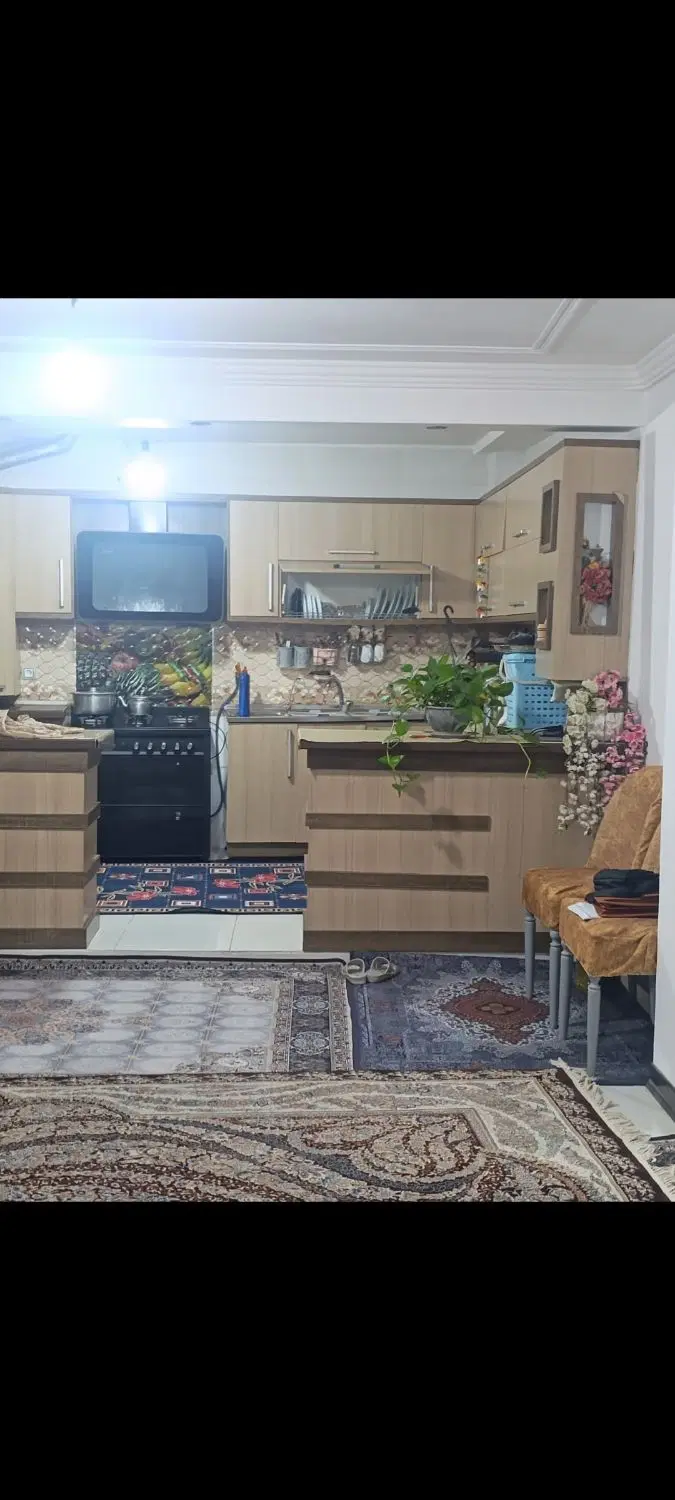 فروش خانه دو خوابه،سند دار، بر ۳۵ متری کیان اباد