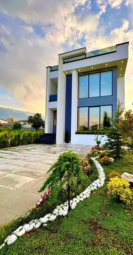 خونه ویلایی خیابان استقلال