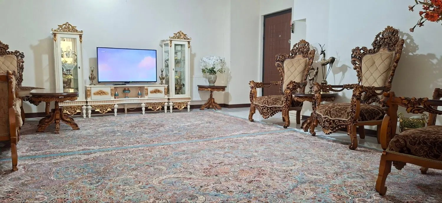آپارتمان تک واحده