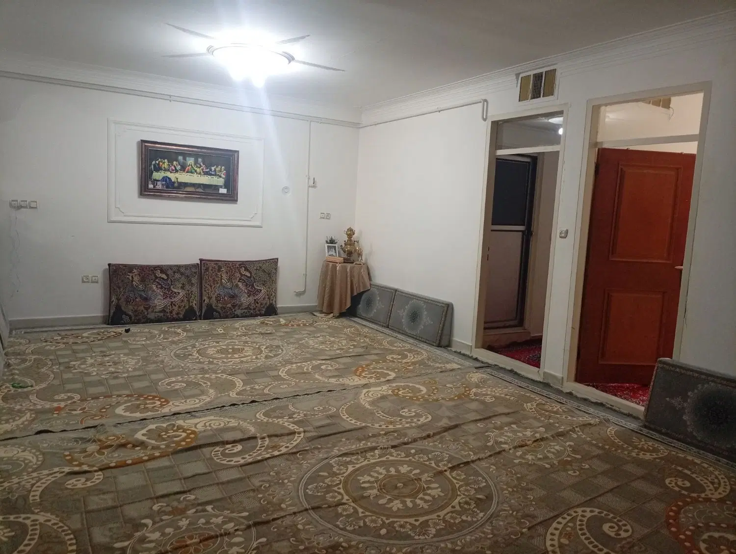 خونه ی ویلایی 184متری قواره ی دوم خیابان اصلی